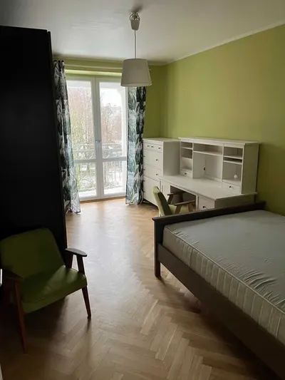 2 pokoje z balkonem i windą na bliskiej Woli 47m2, dostępne od zaraz/ 2room apartment with balcony for rent in Wola district, available immediately - miniatura 5