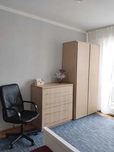 Mieszkanie 2 pokoje, balkon, piwnica, ul. Matejki, Os.Młodych - miniatura 2