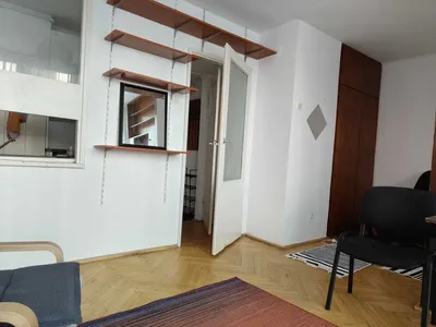 Wynajmę kawalerkę w Śródmieściu Warszawy - miniatura 3