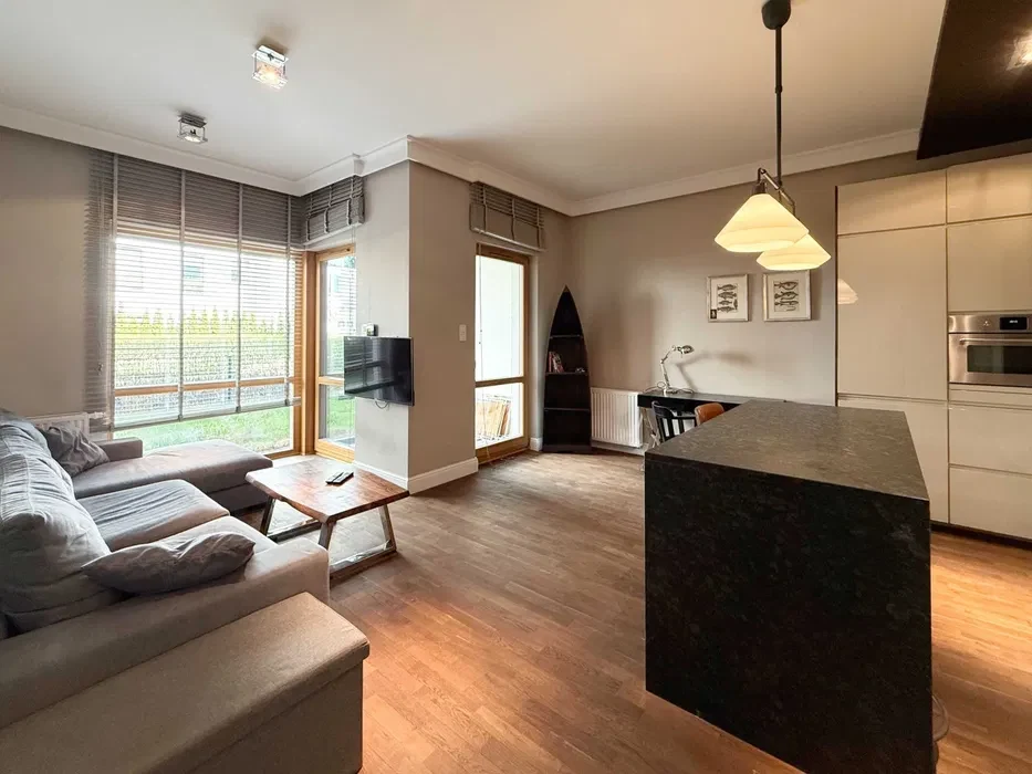 DWUPOKOJOWY APARTAMENT z ogródkiem – Gdańsk Wrzeszcz | Mila Baltica - 1/8