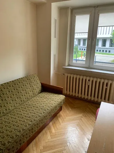 Do wynajęcia Warmijska – jasne 3-pokojowe 50 m² przy AGH i UP (wlasciciel) - miniatura 4
