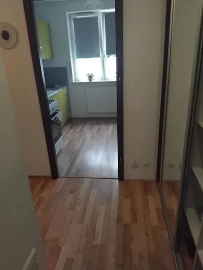 Wynajmę 2 pokoje 43m Herberta Balkon i Piwnica - miniatura 3