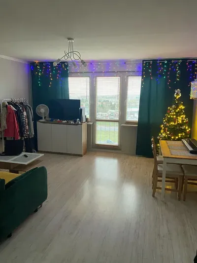 Przytulne mieszkanie blisko uczelni - miniatura 4