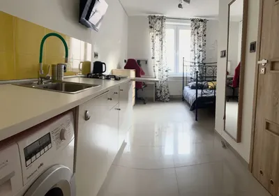 Wynajmę mieszkanie w centrum Gliwic - miniatura 2