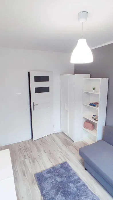 Pokój Grunwald / Jawornicka / 1-osobowy dla dziewczyny - miniatura 4