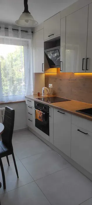 Wynajmę mieszkanie na oś Ruczaj po remoncie - miniatura 3