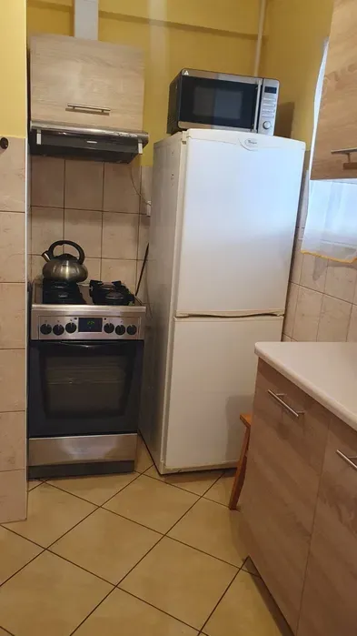 Mieszkanie (kawalerka) do wynajęcia - miniatura 4