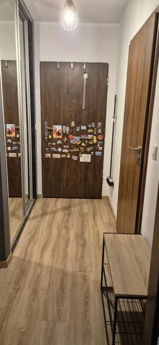 Wynajmę mieszkanie 39m2 z parkingiem - miniatura 2