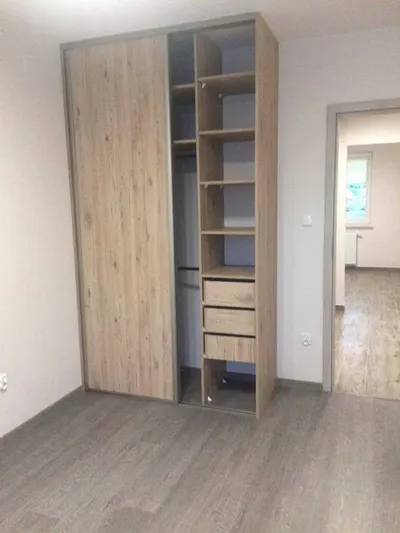 Wynajmę 2 pokoje (ok. 16m2 każdy), blisko Politechniki Rzeszowskiej umeblowane, ul. Bieszczadzka - miniatura 4