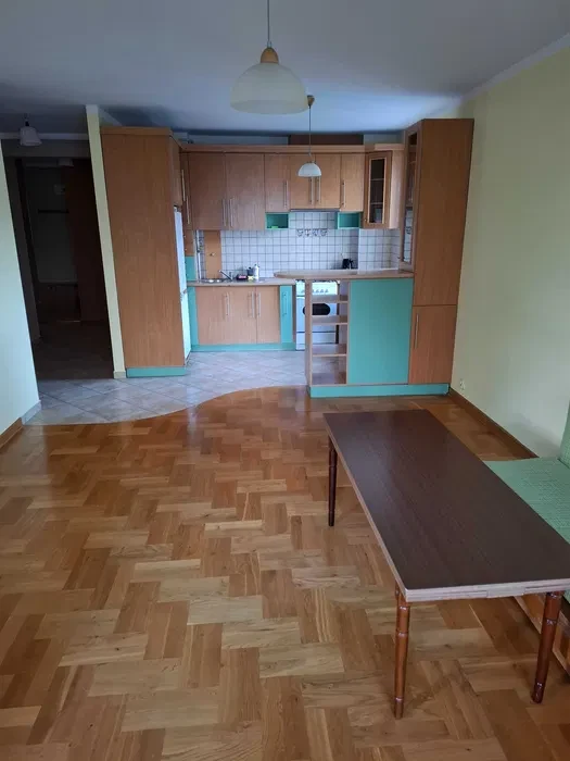 Wynajmę mieszkanie 3-pokojowe 58m2, ul. Zachodnia os. Kawaleryjskie - 1/8