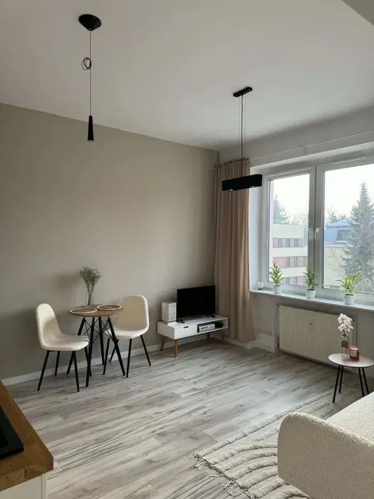 Wynajmę dwupokojowe mieszkanie w centrum Kielc - 1/15
