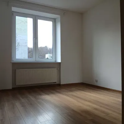 Gdynia Grabówek, ul. Morska – Przestronne 3-pokojowe mieszkanie w klimatycznej kamienicy (67 m²) - miniatura 2