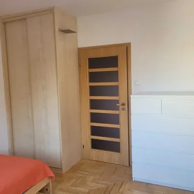 Mieszkanie 2 pokojowe z osobną kuchnią - miniatura 2