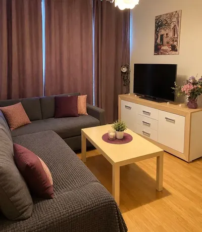 Mieszkanie w centrum Warszawy, ul. Grzybowska 30 - RONDO ONZ - SEP 30