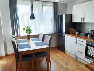 Słoneczne mieszkanie z dużą jadalnią, balkonem i piwnicą. GDYNIA Karwiny