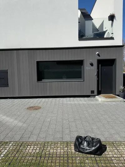 Wynajme mieszkanie 60 m z jacuzzi i ogrodkiem na dachu kolo garii Bronowickiej