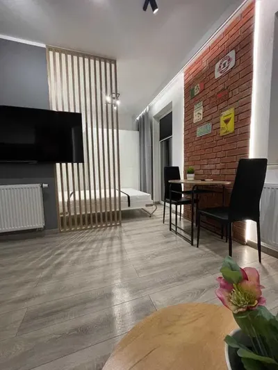 Nowoczesne mieszkanie z miejscem garażowym i balkonem apartamenty Parkowe w Oświęcimiu - miniatura 3