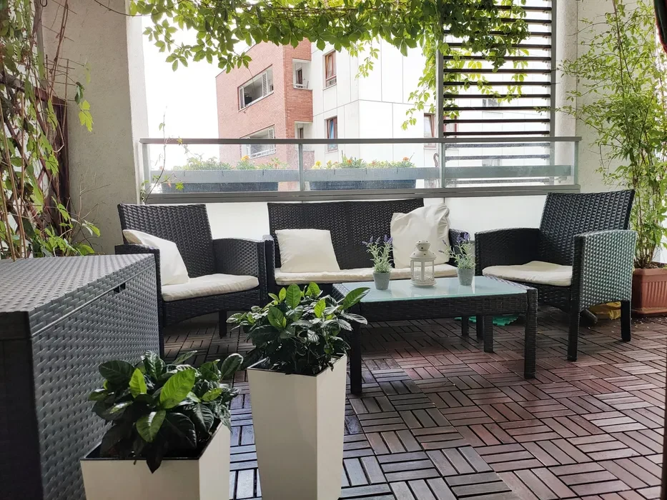 Apartament przy metro Bielany 91m+15m balkonu z miejscem w garażu na samochód i rowery - 1/8