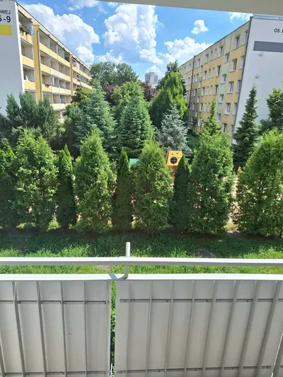 Pokój dla studentki lub dziewczyny pracującej - miniatura 2