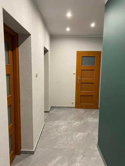 Do wynajęcia pokój jednoosobowy dla dziewczyny - bardzo blisko centrum - miniatura 4