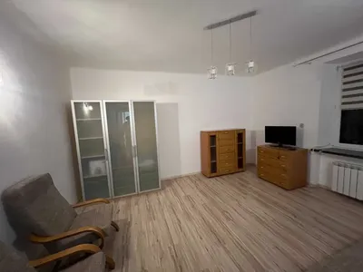Mieszkanie 1 pokój z kuchnią na os. Wandy - miniatura 5