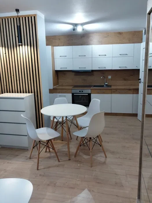 Kawalerka 30 m² | Osobna Sypialnia | PARK ŚLĄSKI | Parter | PARKING - 1/6