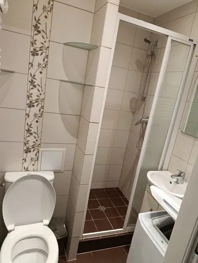 Mała kawalerka na Podgrodziu od 11.10 - miniatura 5