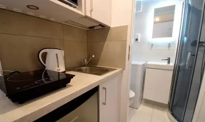 Mikrokawalerka studencka koło UEK BEZPOŚREDNIO - miniatura 5
