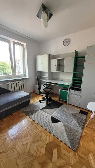 Idealne dla studentów 3 atrakcyjne nieprzechodnie pokoje (10/10 i 20 m2), Nowe Miasto, ul. Zachodnia - 1/8