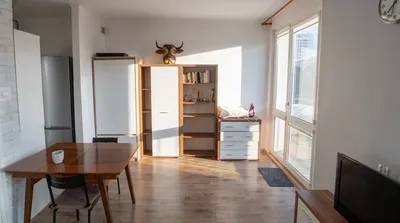 Kawalerka 28 m² z windą i widokiem na park Morskie Oko – Stary Mokotów - miniatura 3
