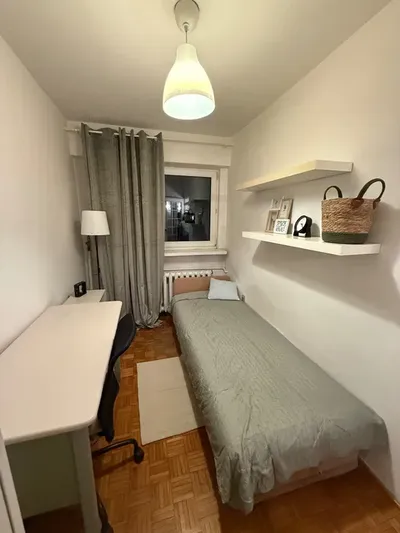 Do wynajęcia mieszkanie - 3 pokoje, Sady Żoliborskie, 47 m - miniatura 4