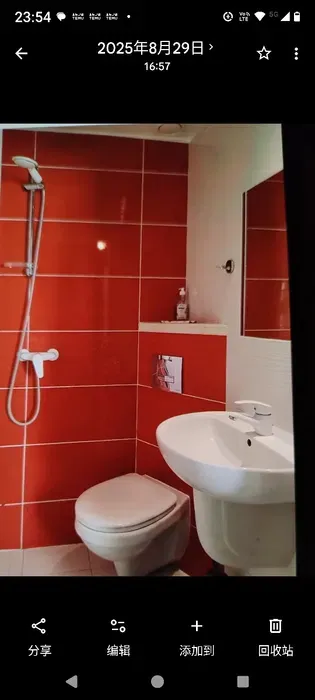 Centrum Gdynia skwer Kościuszki kawalerka 1-2 osob 22m2 i 32 m2 do wybory - miniatura 4