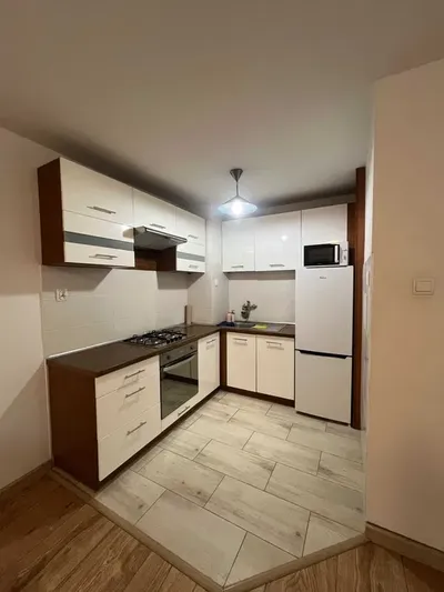 2 pokoje | 36 m² | Ochota, Korotyńskiego | bezpośrednio | psy mile widziane - miniatura 2