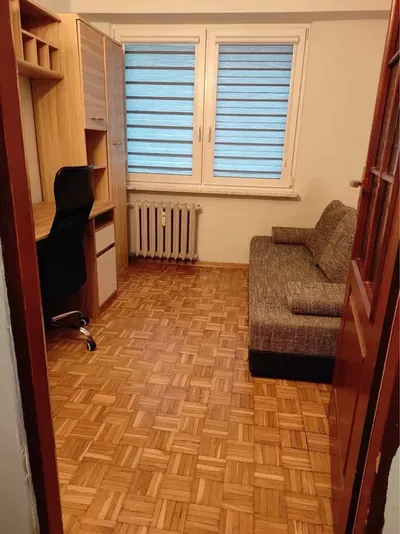 Wynajmę mieszkanie / pokoje - miniatura 4