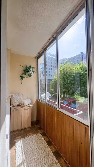 2 oddzielne pokoje | Platynowa 8 | blisko Rondo Daszyńskiego | balkon loggia | bezpłatny parking | osobna kuchnia - miniatura 4