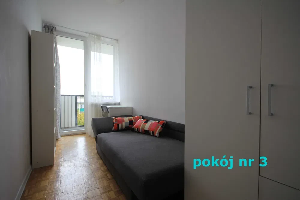 Pokój - RATAJE (Politechnika, AWF, Posnania (całość 1100zł) - 1/4