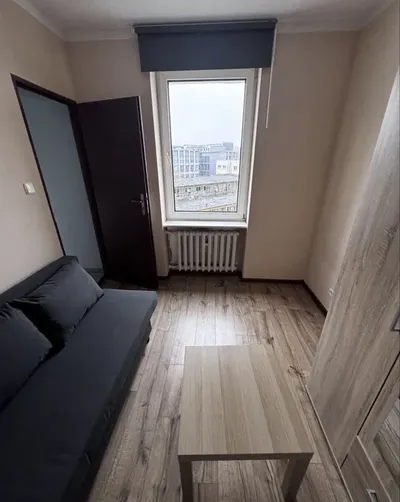 Wynajmę pokój w 3 pokojowym mieszkaniu ul. Szwoleżerów blisko uczelnie - miniatura 5