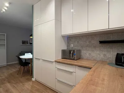Przytulne i jasne 56 m²: 2 sypialnie + salon | garaż! | balkon | winda | świeżo po remoncie | Avia - miniatura 2
