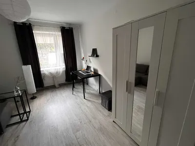 Pokój do wynajęcia w przytulnym mieszkaniu w domu| Koziny, Łódź (2 rooms for Rent in Cozy House Apartment)
