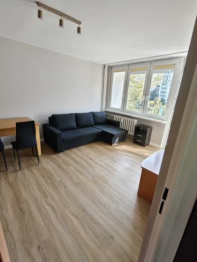 2 pokojowe mieszkanie od zaraz z balkonem po remoncie/Bielany/ Dantego/Metro Wawrzyszew/Wolumen - miniatura 2