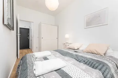 2 pokoje 38 m2 Pańska 57 Metro Rondo ONZ - miniatura 2