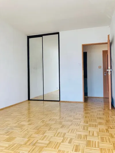 Mieszkanie dwupokojowe Przyczółek Grochowski, Praga - miniatura 4