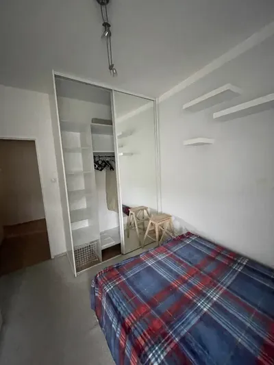 Wynajmę mieszkanie 47m2 Praga Płd - miniatura 4