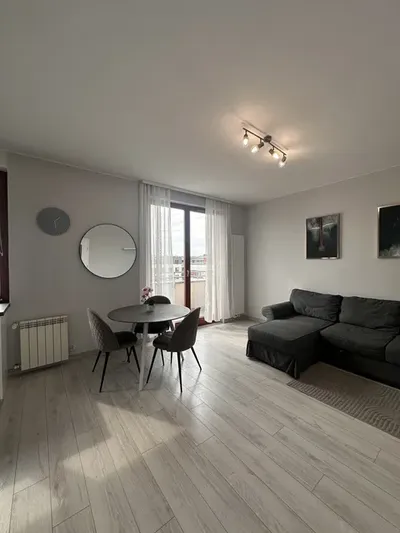 Na Wynajem: Mieszkanie 30 m² z Balkonem | Zamknięte Osiedle | Kraków, ul. Piltza (Ruczaj)
