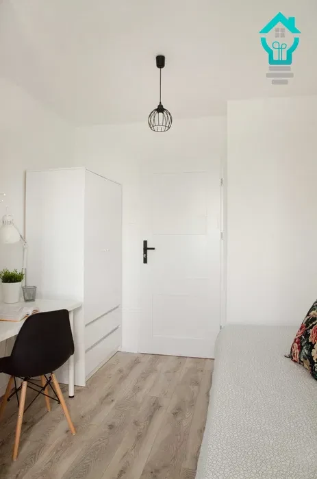 SUPER OFERTA / CENTRUM, ul. Rybacka 4 - Pokój 1 os. – od 12.09.2026 - 500m od Rynku!! - 1/8