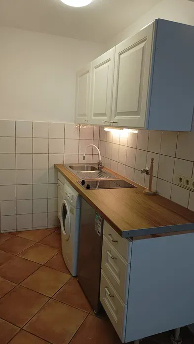 Przy Uniwersytecie Medycznym - miniatura 5