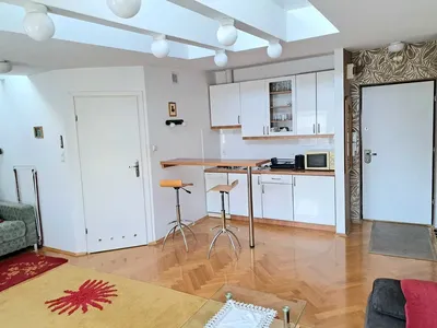 Salwator, Kościuszki, przestronna kawalerka, obok Wisły - miniatura 5