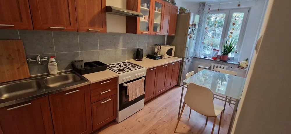 Mieszkanie 2 pokojowe, ul. Komandosów - 1/8
