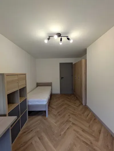 Pokoje na wynajem świeżo po remoncie, dla studentów - miniatura 3