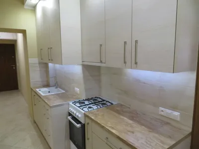 Ładny Pokój do wynajęcia ŚRÓDMIEŚCIE - Starówka 1550 zl Ciche i spokojne miejsce ! - miniatura 5